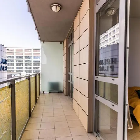 Apartamento Close-central - Great Location - One Bedroom - Platinum Towers Varsóvia