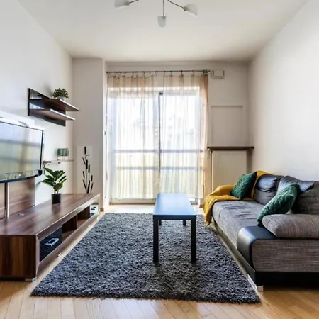 شقة Close-central - Great Location - One Bedroom - Platinum Towers *