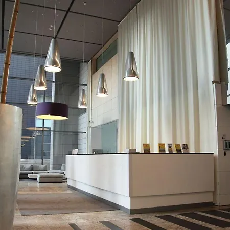 Close-central - Great Location - One Bedroom - Platinum Towers وارسو